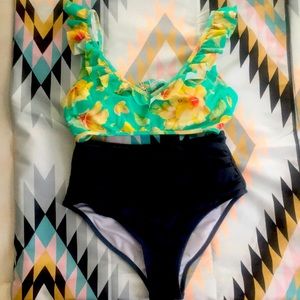 Cupshe medium high waist bikini